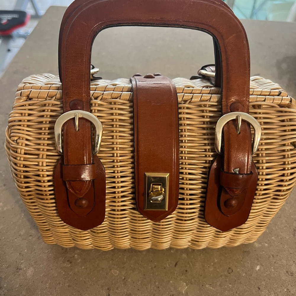 Vintage straw handbag from the 50’s